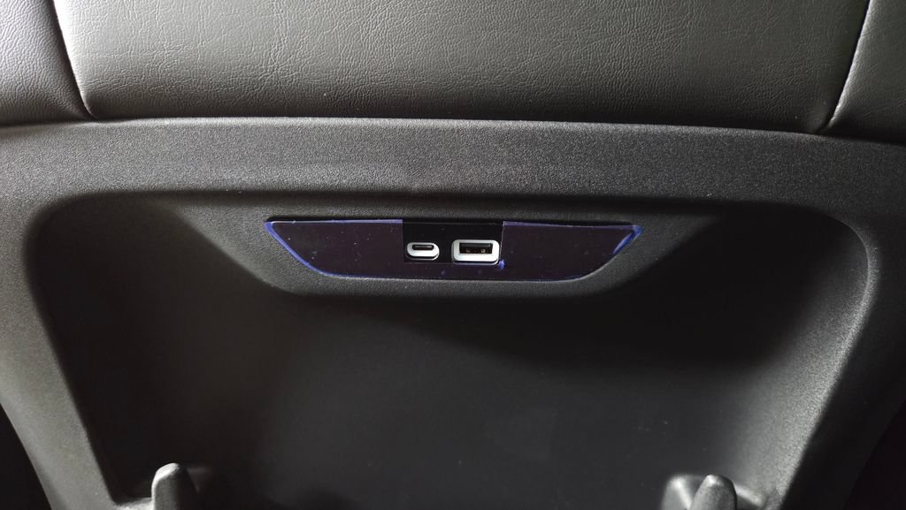 New 2027 Chrysler Pacifica Select AWD/4WD image 27