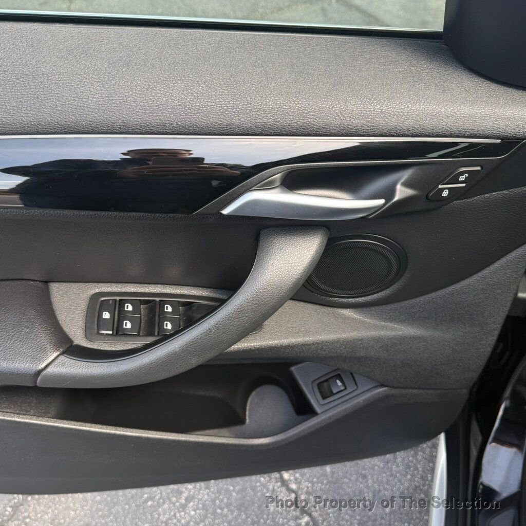 Used 2020 BMW X1 xDrive28i image 21
