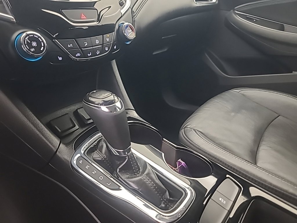 Used 2017 Chevrolet Cruze Premier FWD image 34