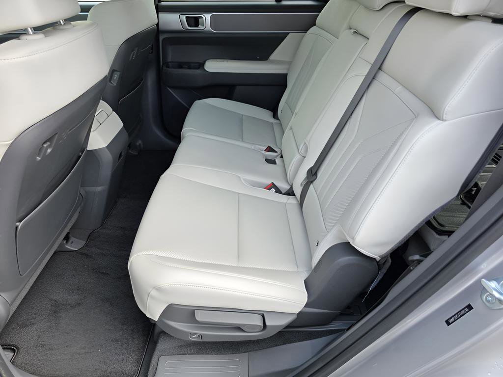 New 2026 Hyundai Santa Fe SEL image 11