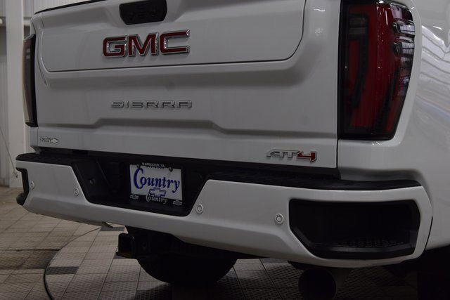 Used 2024 GMC Sierra 2500 AT4 w/ AT4 Premium Plus Package image 24