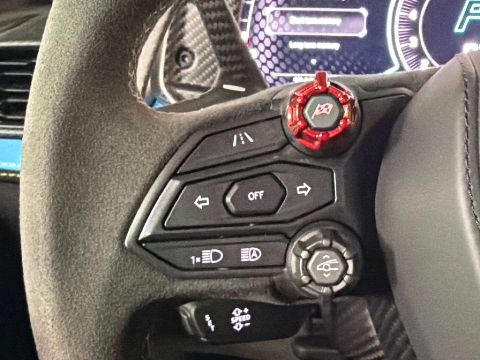 Used 2025 Lamborghini Revuelto image 41