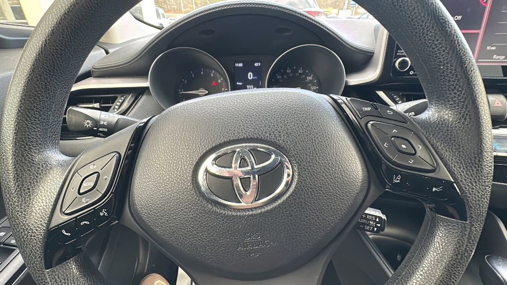 Used 2021 Toyota C-HR LE image 25