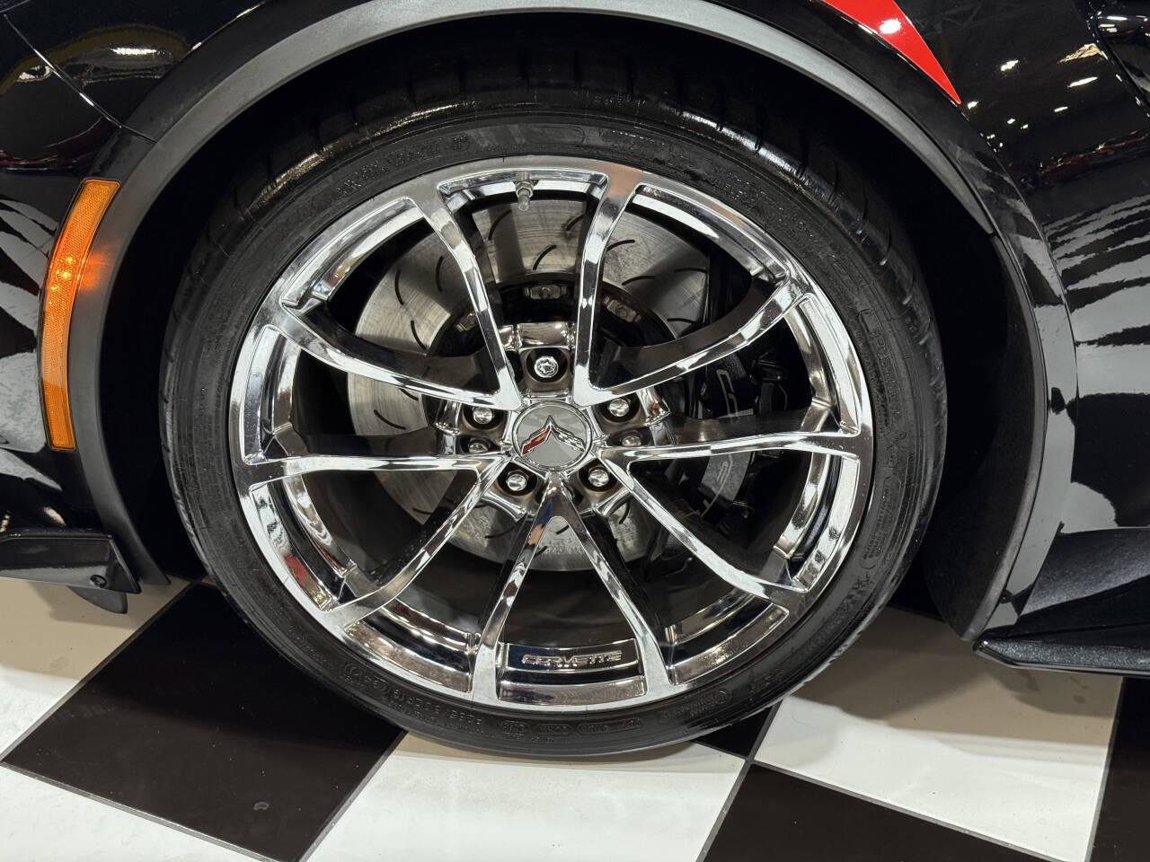 Used 2017 Chevrolet Corvette Grand Sport image 25