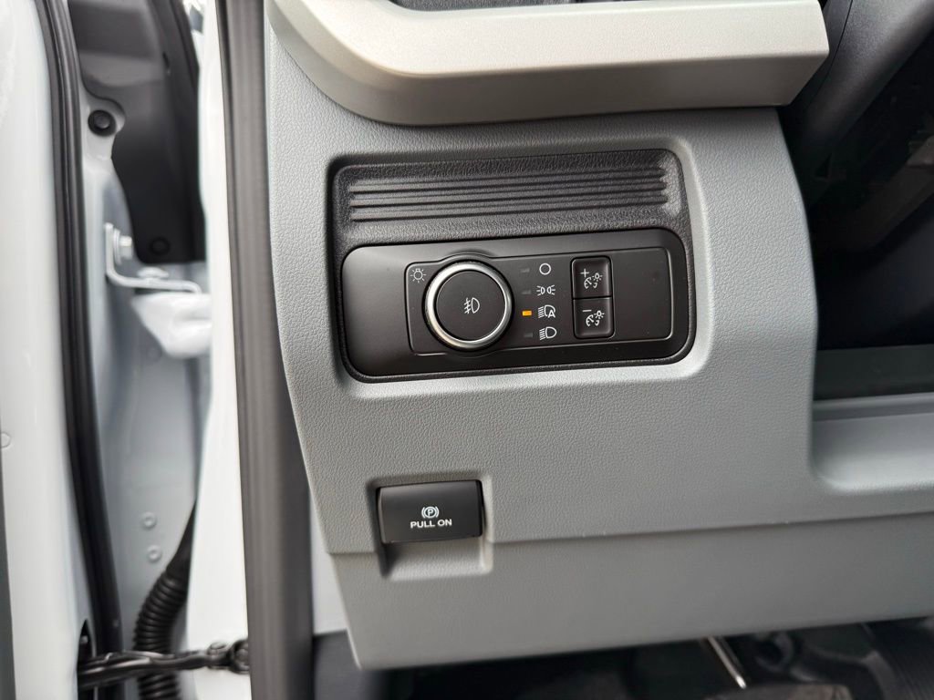 New 2026 Ford F350 XL w/ XL Chrome Package image 35