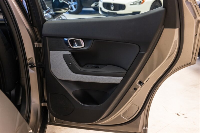Used 2021 Polestar Polestar 2 AWD/4WD image 23