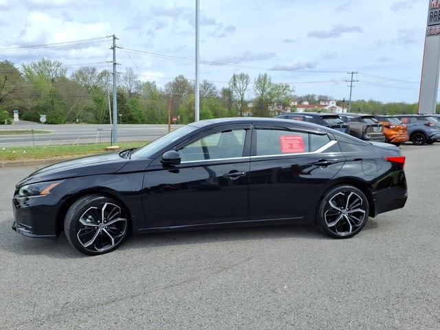 Certified 2024 Nissan Altima 2.5 SR w/ SR Premium Package image 18