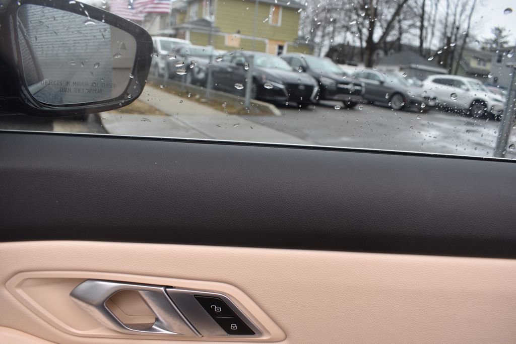 Used 2022 BMW 330e 330e iPerformance image 21