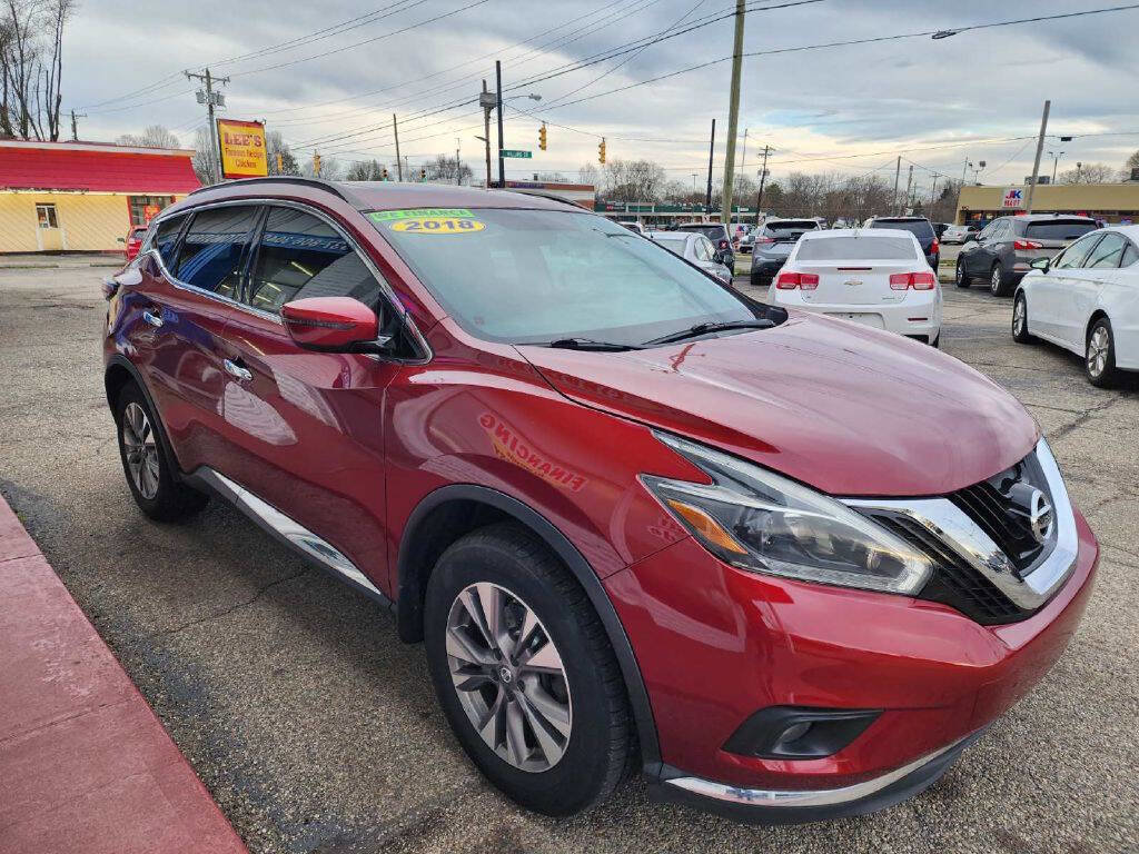 Used 2018 Nissan Murano SV image 3