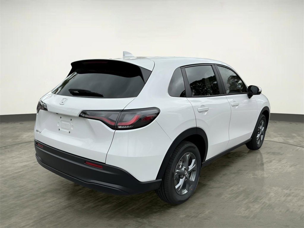 New 2026 Honda HR-V LX image 9