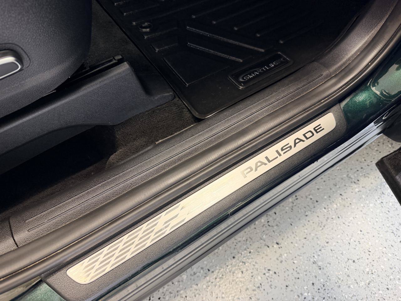 Used 2023 Hyundai Palisade Calligraphy FWD image 30