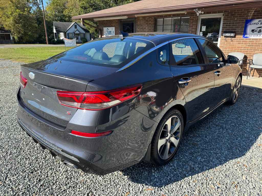 Used 2019 Kia Optima S image 5
