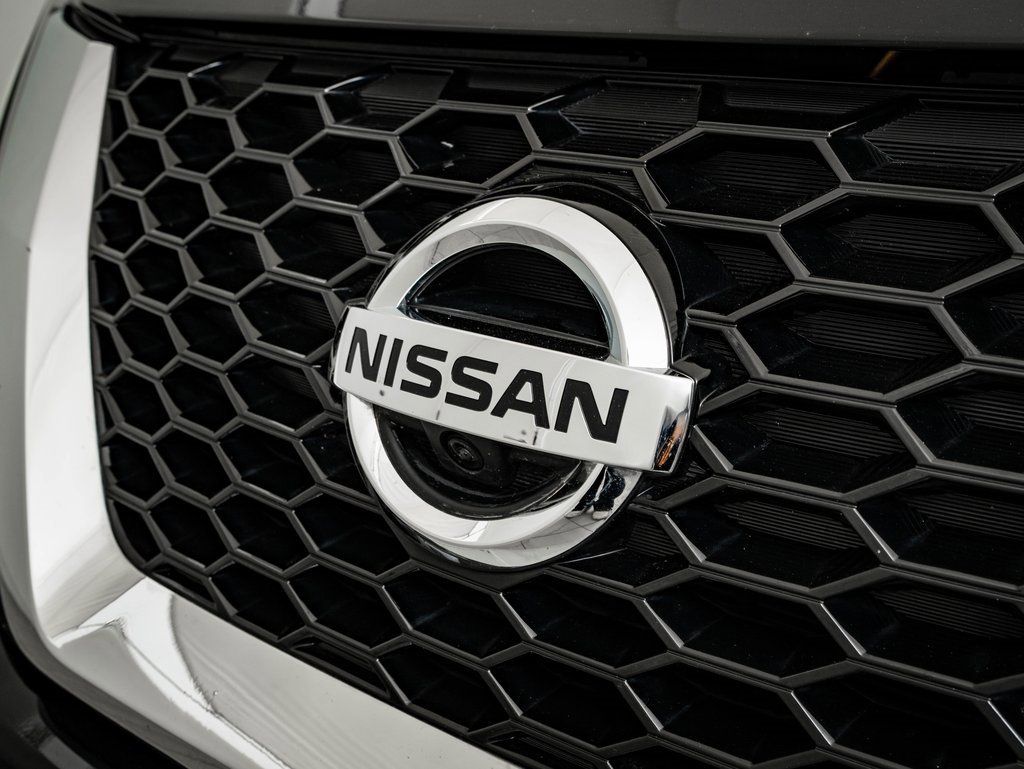 Used 2019 Nissan Murano Platinum image 3