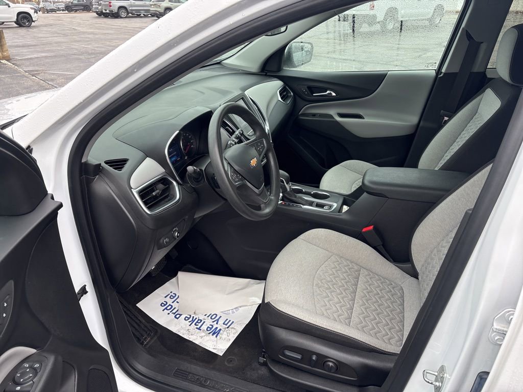 Used 2022 Chevrolet Equinox LT image 19