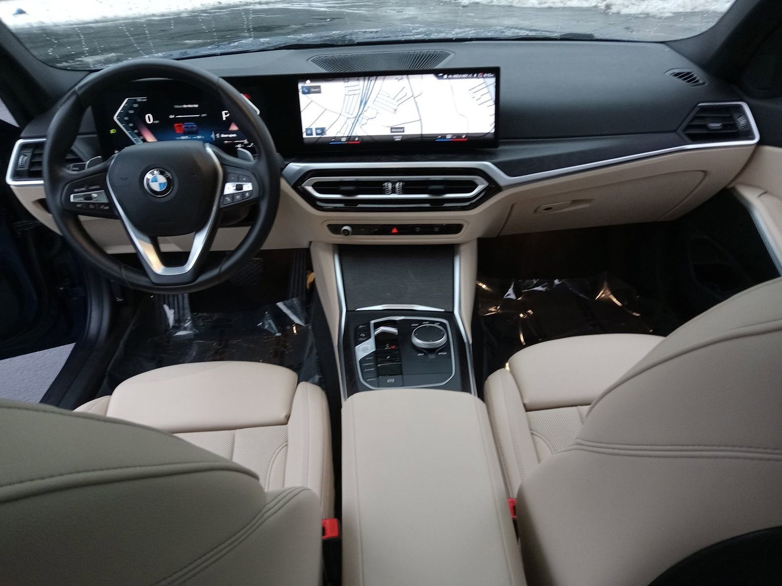 Used 2023 BMW 330i xDrive Sedan w/ Driving Assistance Package image 13