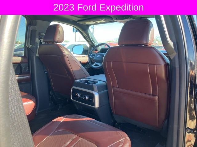 Used 2023 Ford Expedition Limited image 17