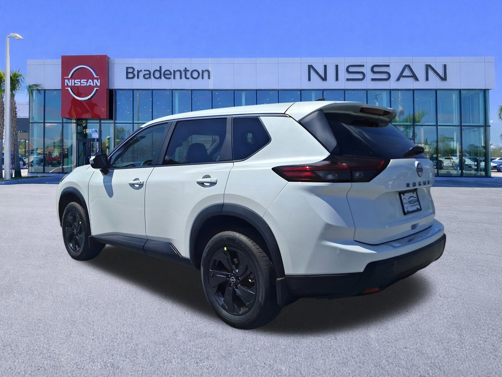 New 2026 Nissan Rogue SV image 4
