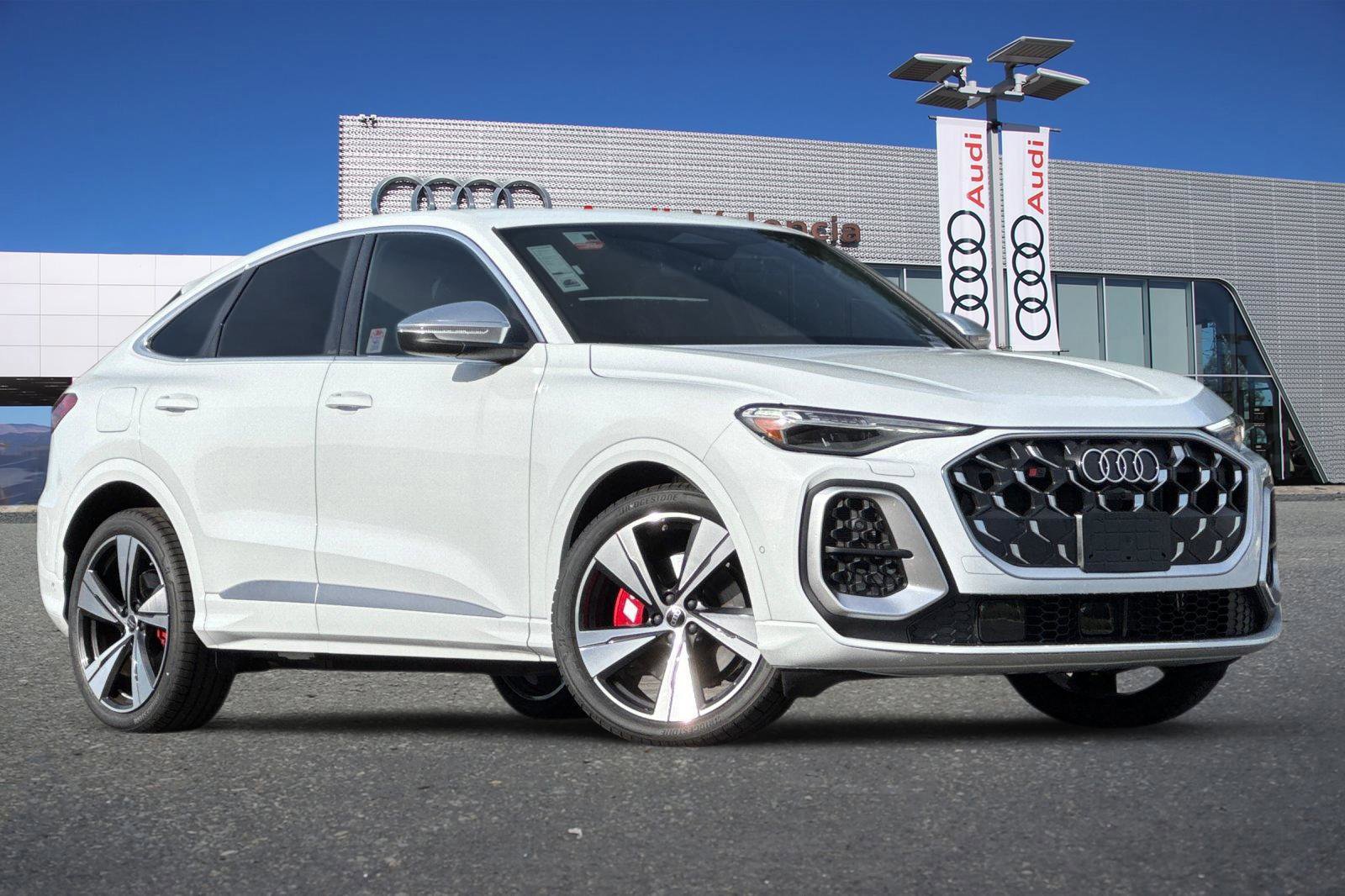 New 2025 Audi SQ5 Premium Plus image 2