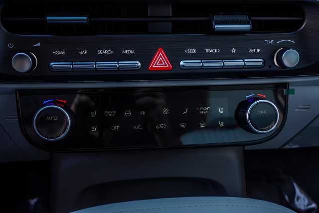New 2027 Hyundai Palisade SEL Premium FWD image 24