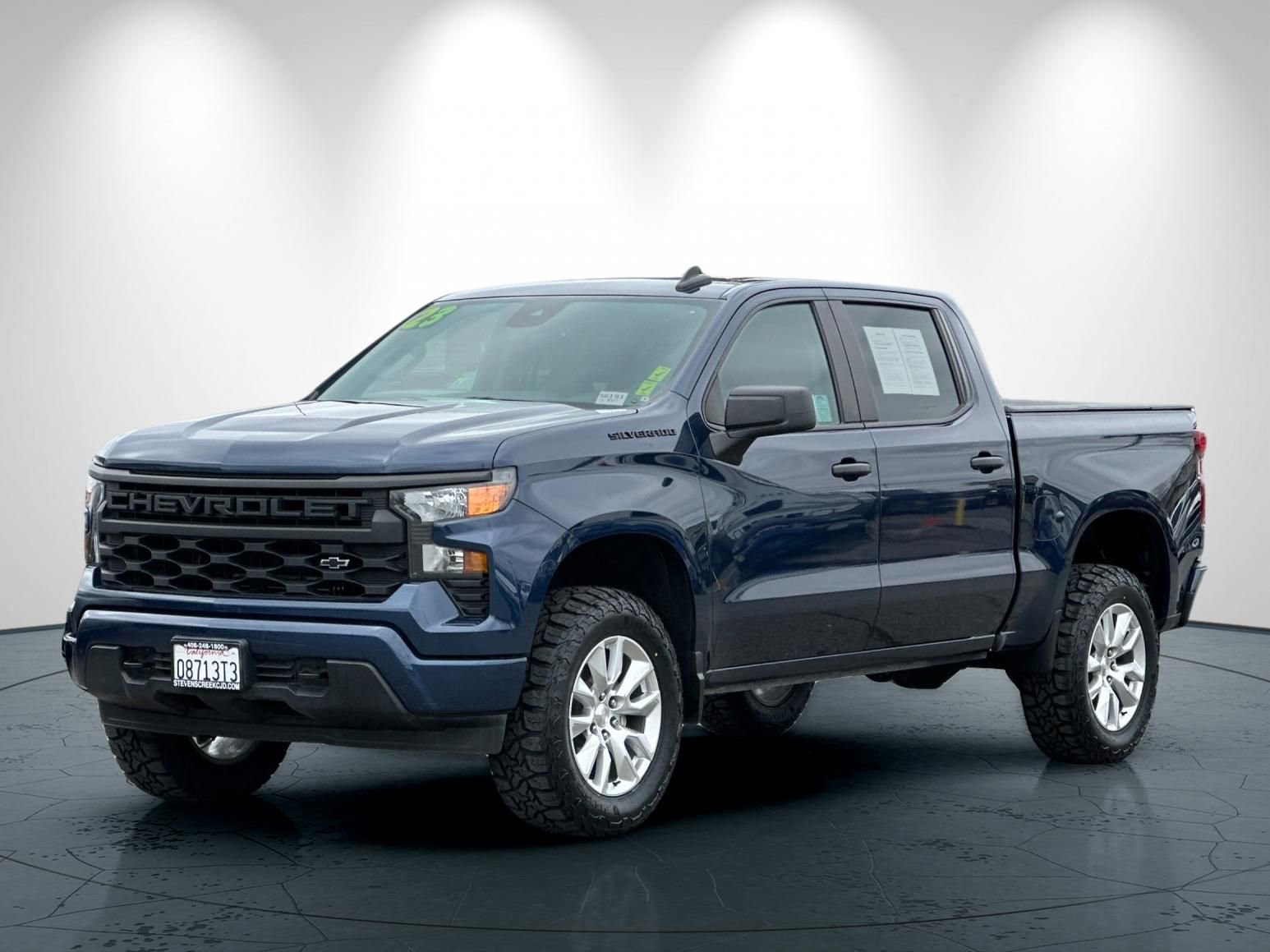 Used 2023 Chevrolet Silverado 1500 Custom w/ LPO, Dark Essentials Package RWD image 8