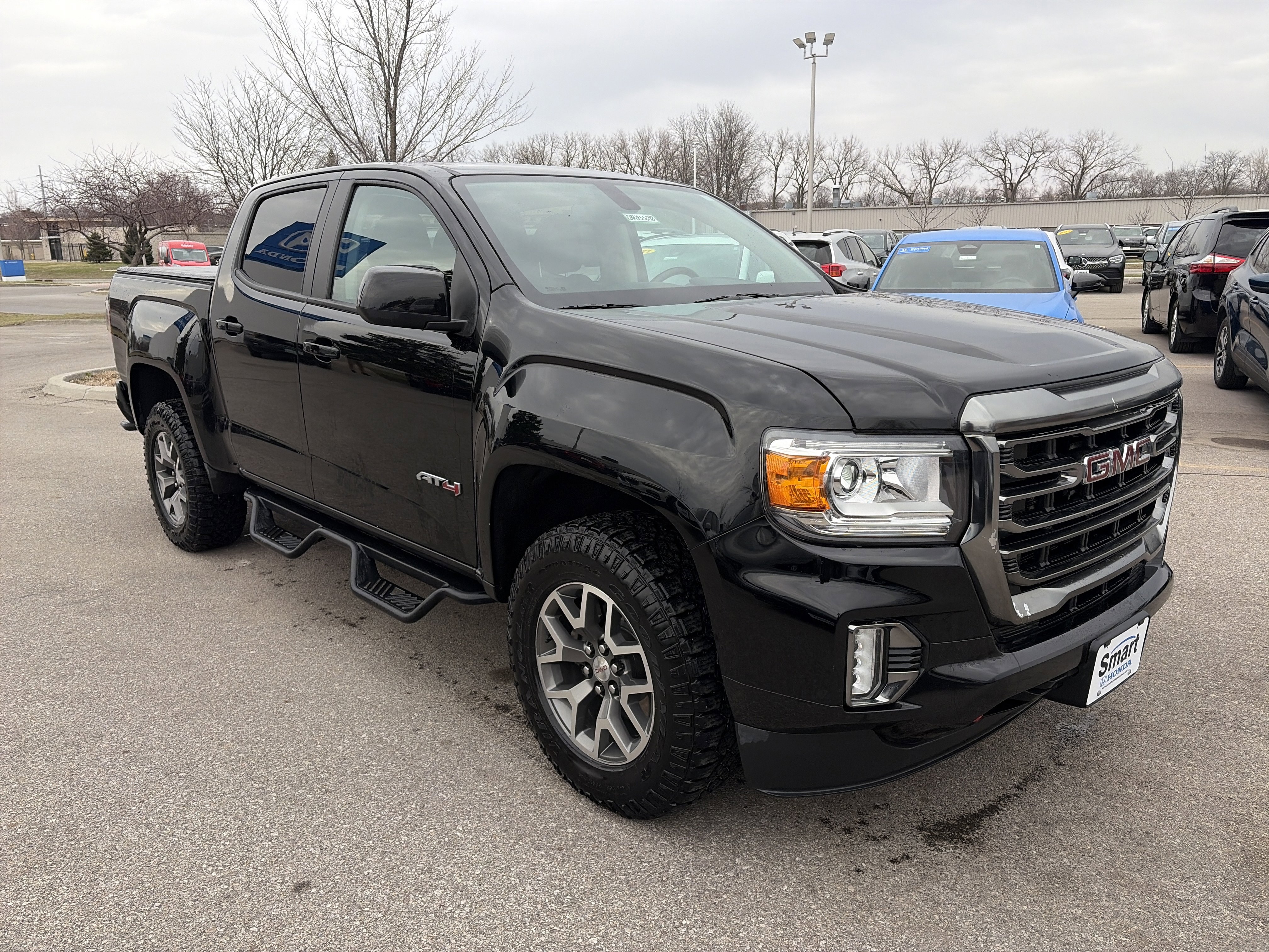 Used 2022 GMC Canyon AT4 w/ Trailering Package image 3