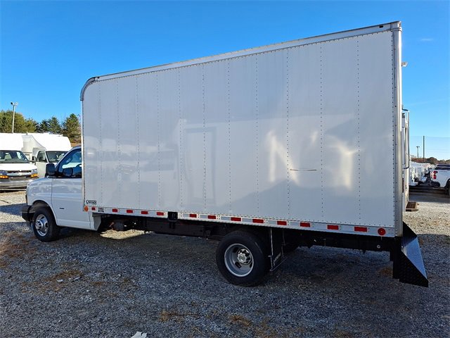 New 2023 Chevrolet Express 3500 w/ Power Convenience Package image 5