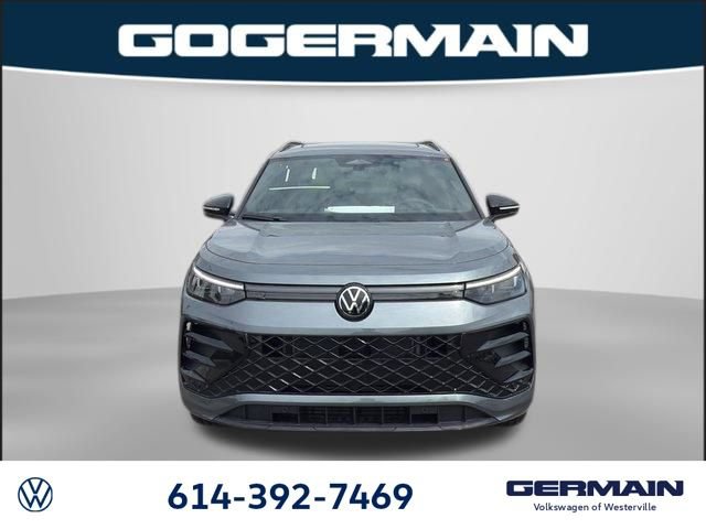 New 2026 Volkswagen Tiguan SE R-Line AWD/4WD image 2