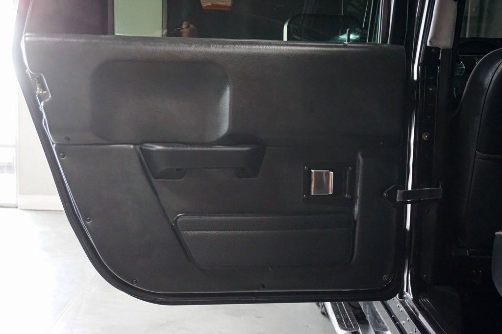 Used 2006 HUMMER H1 4-Door Wagon AWD/4WD image 35