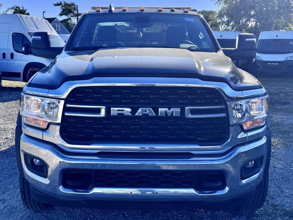 New 2024 RAM 4500 SLT w/ Quick Order Package 2YG SLT image 3