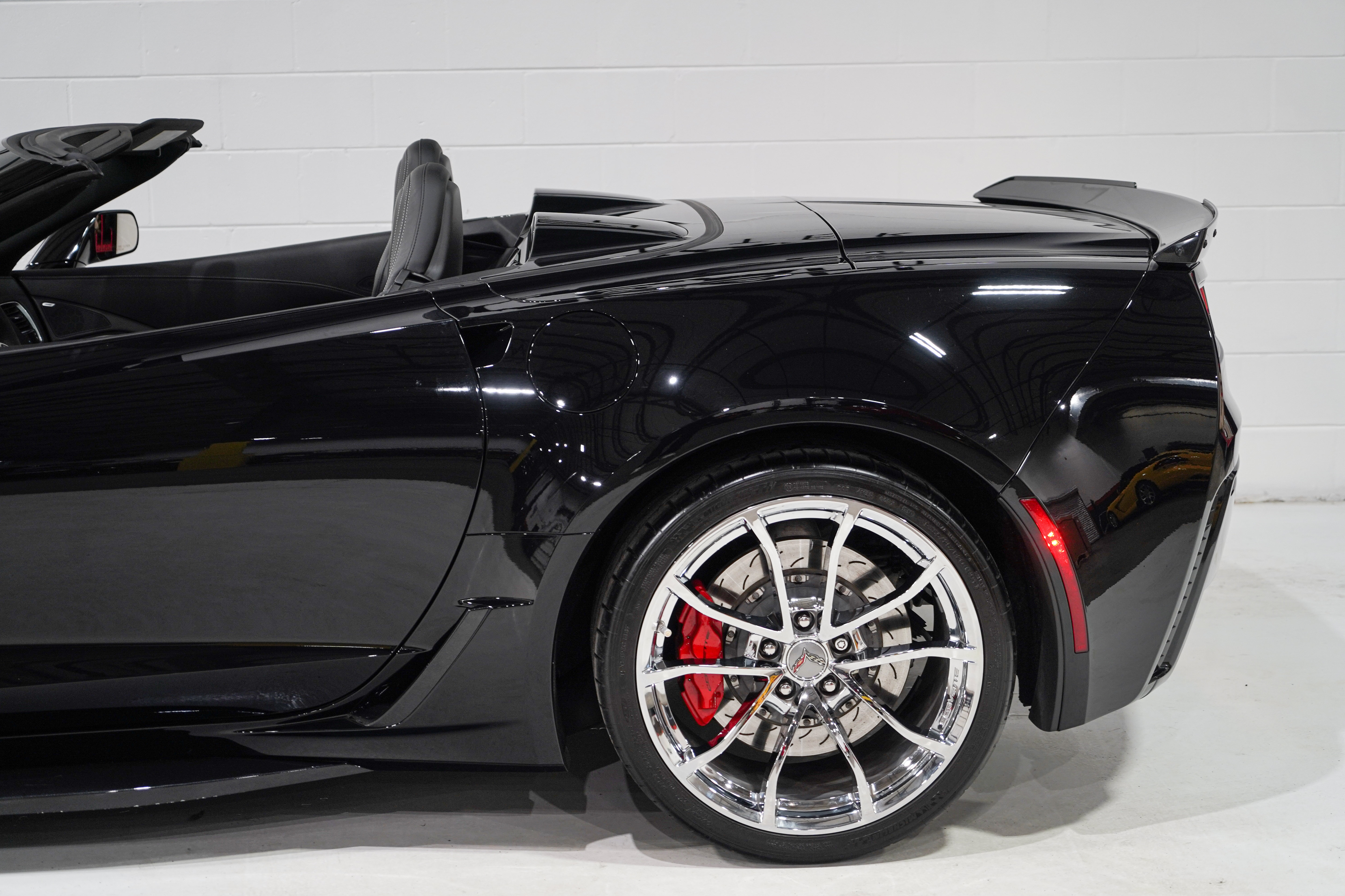 Used 2019 Chevrolet Corvette Grand Sport RWD image 33