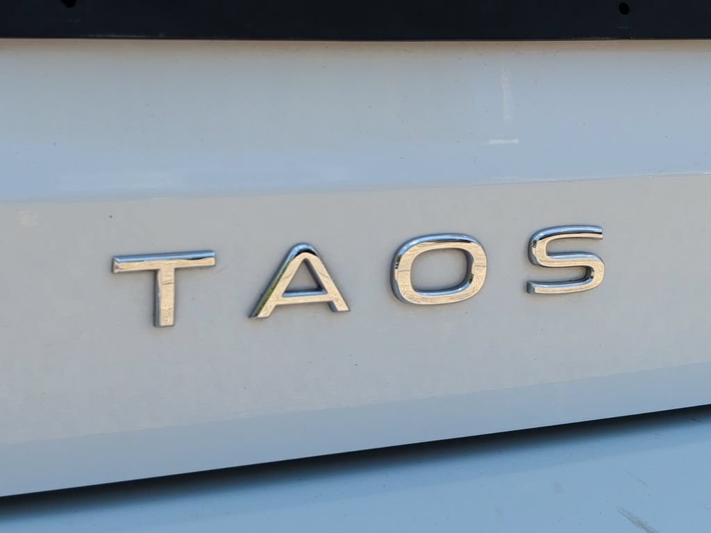 Used 2024 Volkswagen Taos SE AWD/4WD image 41