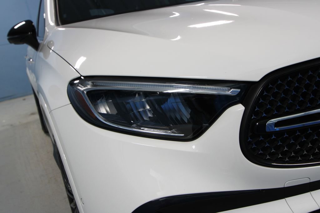 Used 2023 Mercedes-Benz GLC 300 image 35