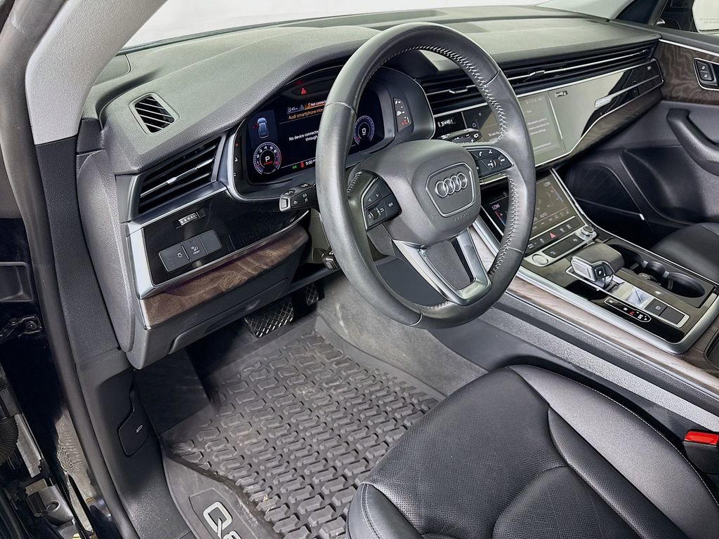 Used 2020 Audi Q8 Premium Plus w/ Premium Plus Package AWD/4WD image 9