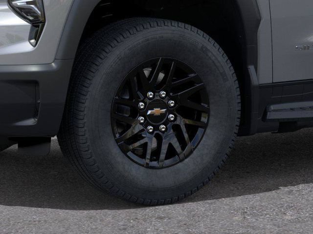 New 2026 Chevrolet Silverado EV LT w/ Plus Package AWD/4WD image 9
