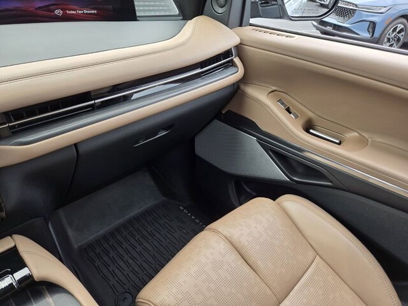 Used 2025 Lincoln Navigator L Black Label AWD/4WD image 34