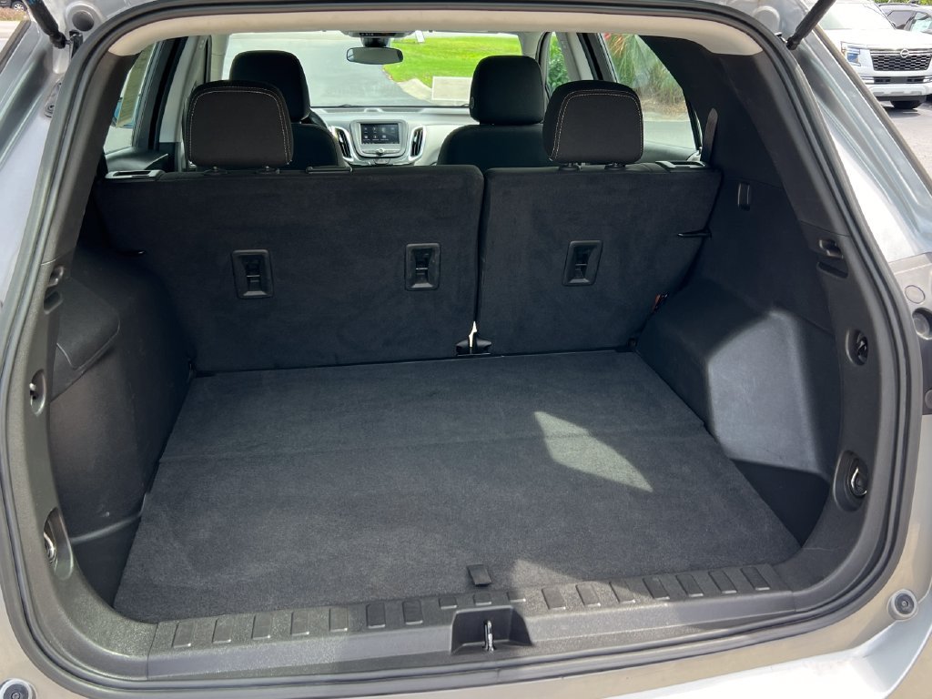 Used 2023 Chevrolet Equinox LS FWD image 17