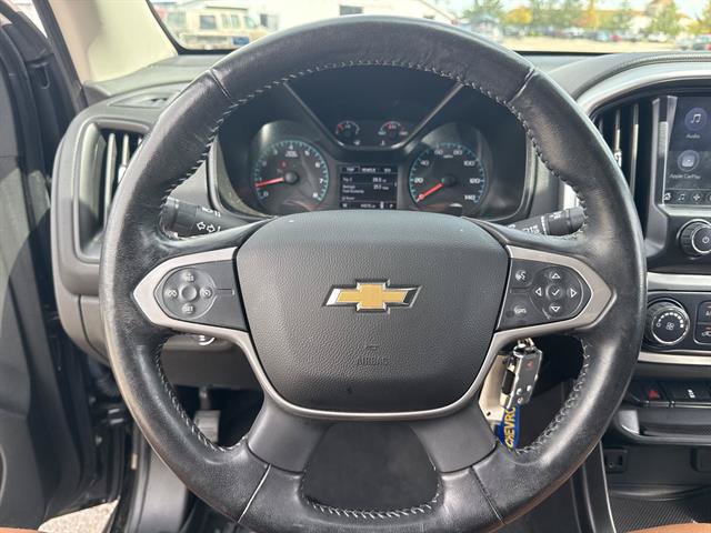 Used 2022 Chevrolet Colorado LT AWD/4WD image 11