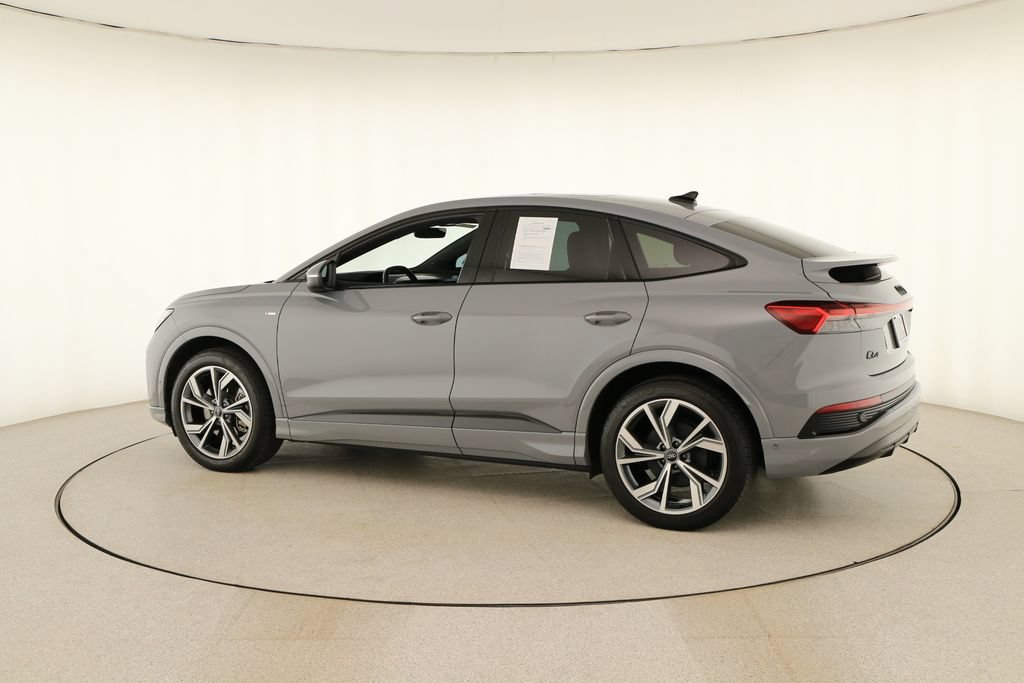 Certified 2024 Audi Q4 e-tron Premium Plus w/ Premium Plus AWD/4WD image 3