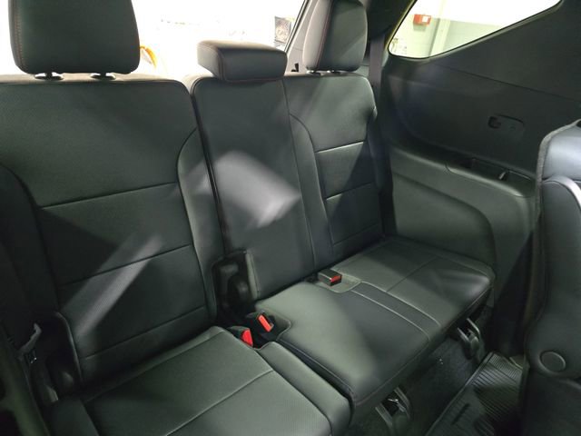 New 2026 Chevrolet Traverse Z71 w/ Enhanced Driving Package image 13