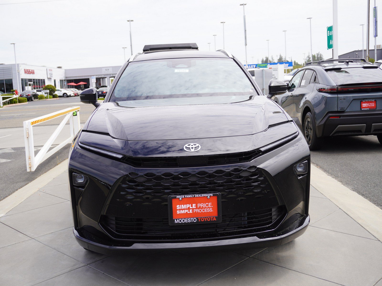 New 2026 Toyota Crown Signia AWD/4WD image 4