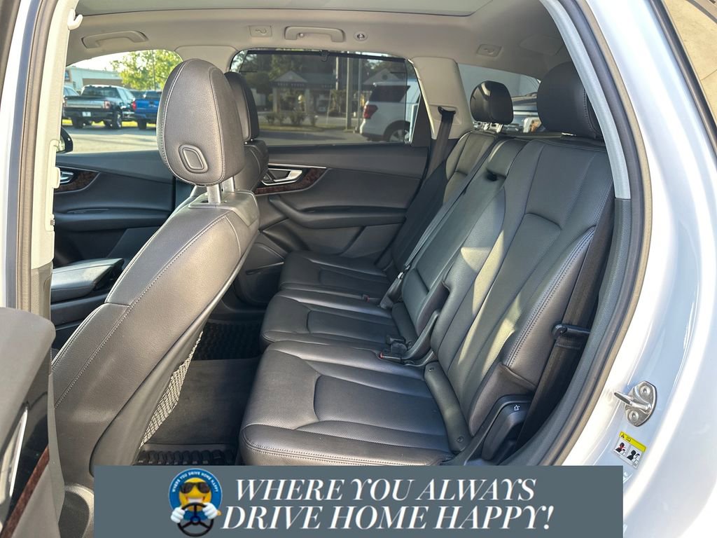 Used 2019 Audi Q7 3.0T Prestige w/ Prestige Package image 23