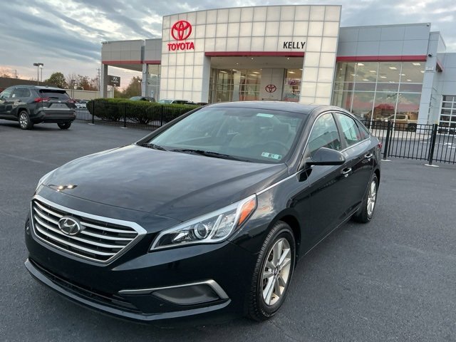 Used 2016 Hyundai Sonata SE