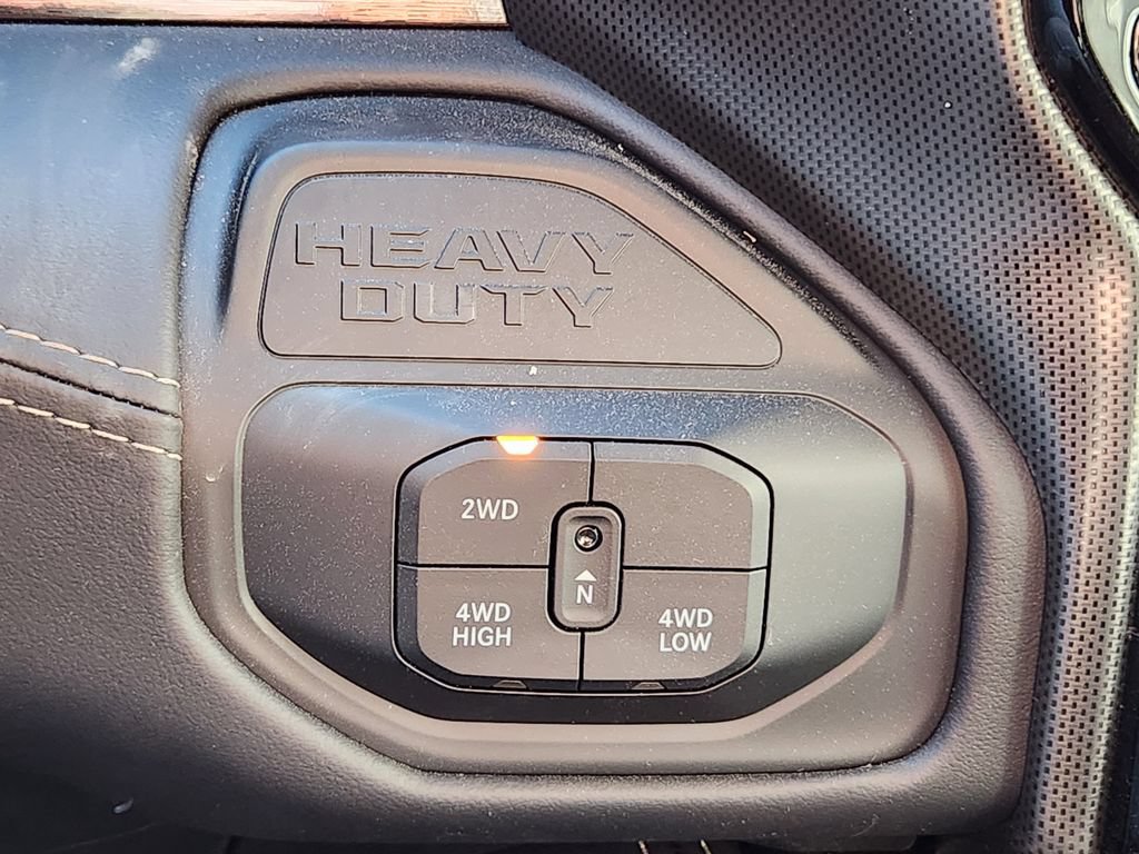 New 2026 RAM 2500 Limited AWD/4WD image 12