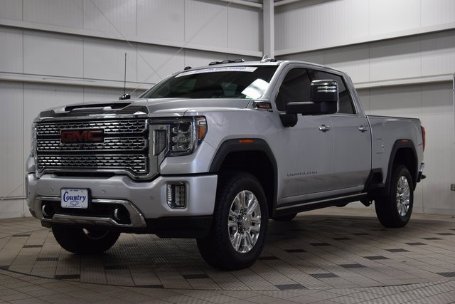 Used 2022 GMC Sierra 3500 Denali w/ Denali Ultimate Package image 3