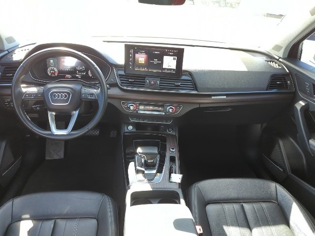 Used 2023 Audi Q5 2.0T Premium Plus w/ Premium Plus Package image 7