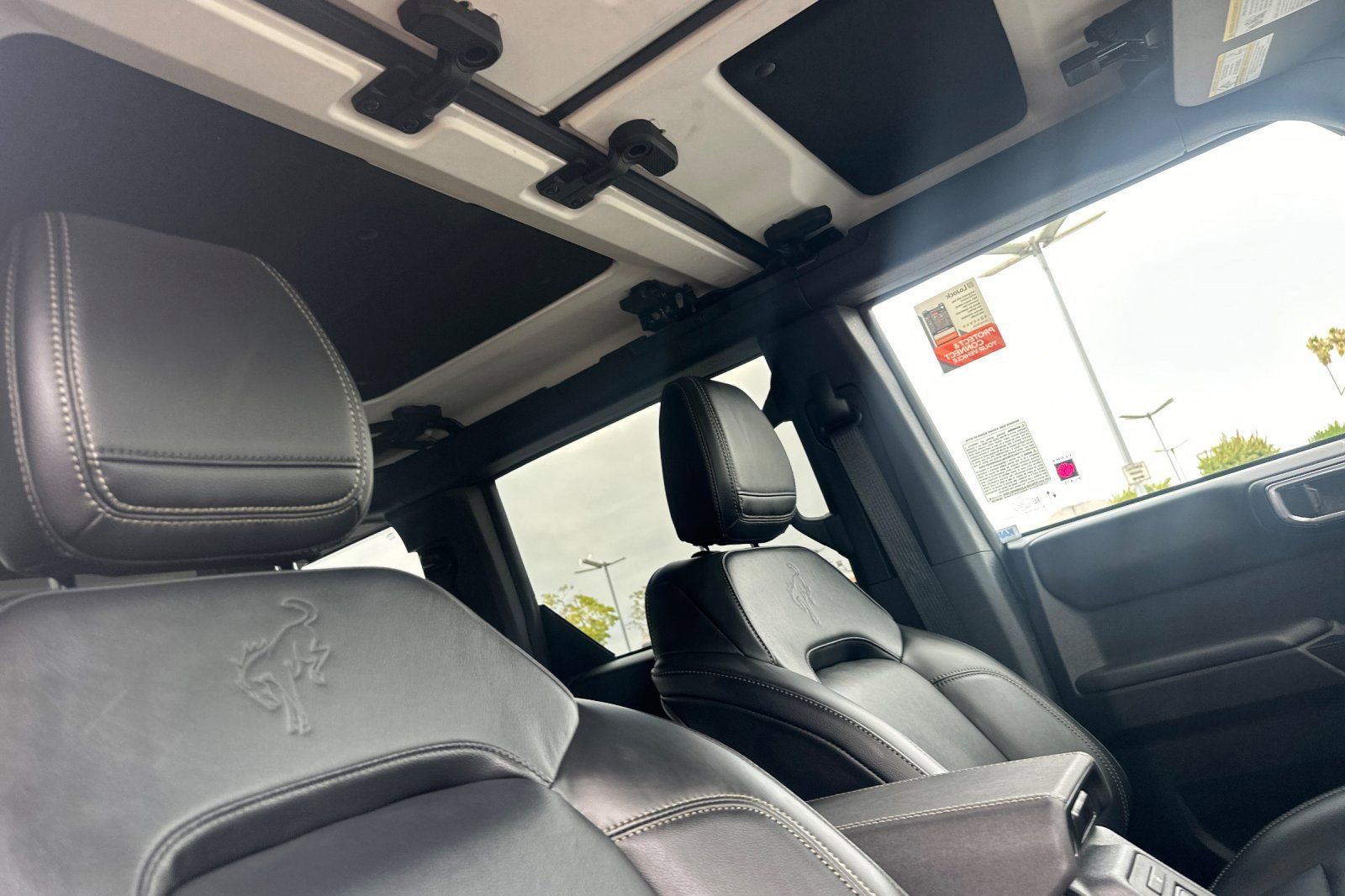 New 2025 Ford Bronco Badlands image 17