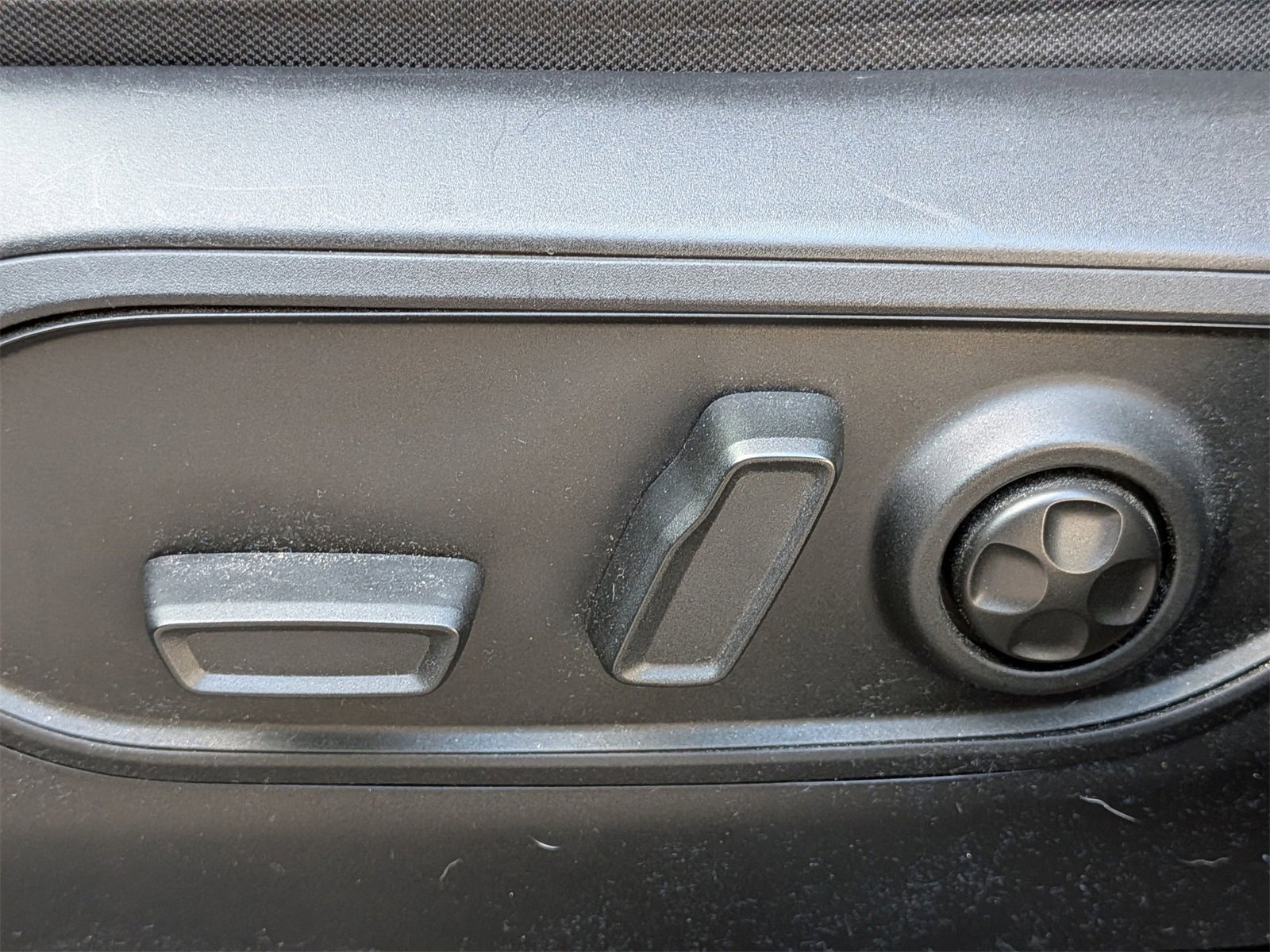 Used 2023 Jeep Grand Cherokee Trailhawk image 15