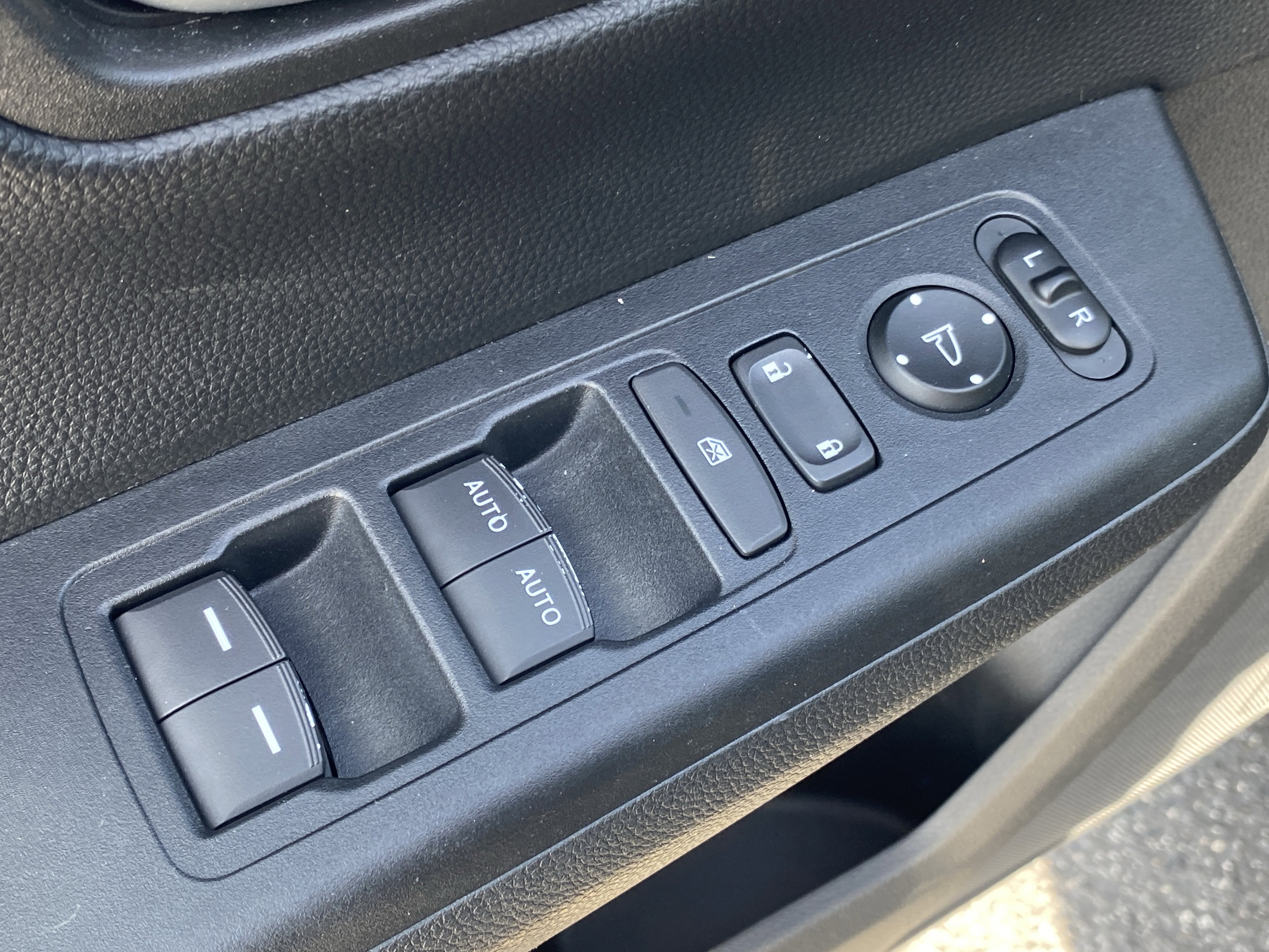 Certified 2024 Honda CR-V EX image 17