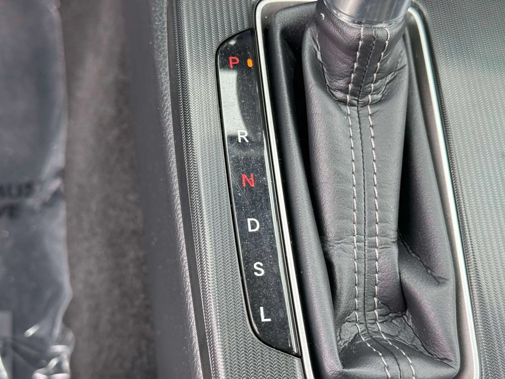 Used 2024 Honda Civic EX-L image 27