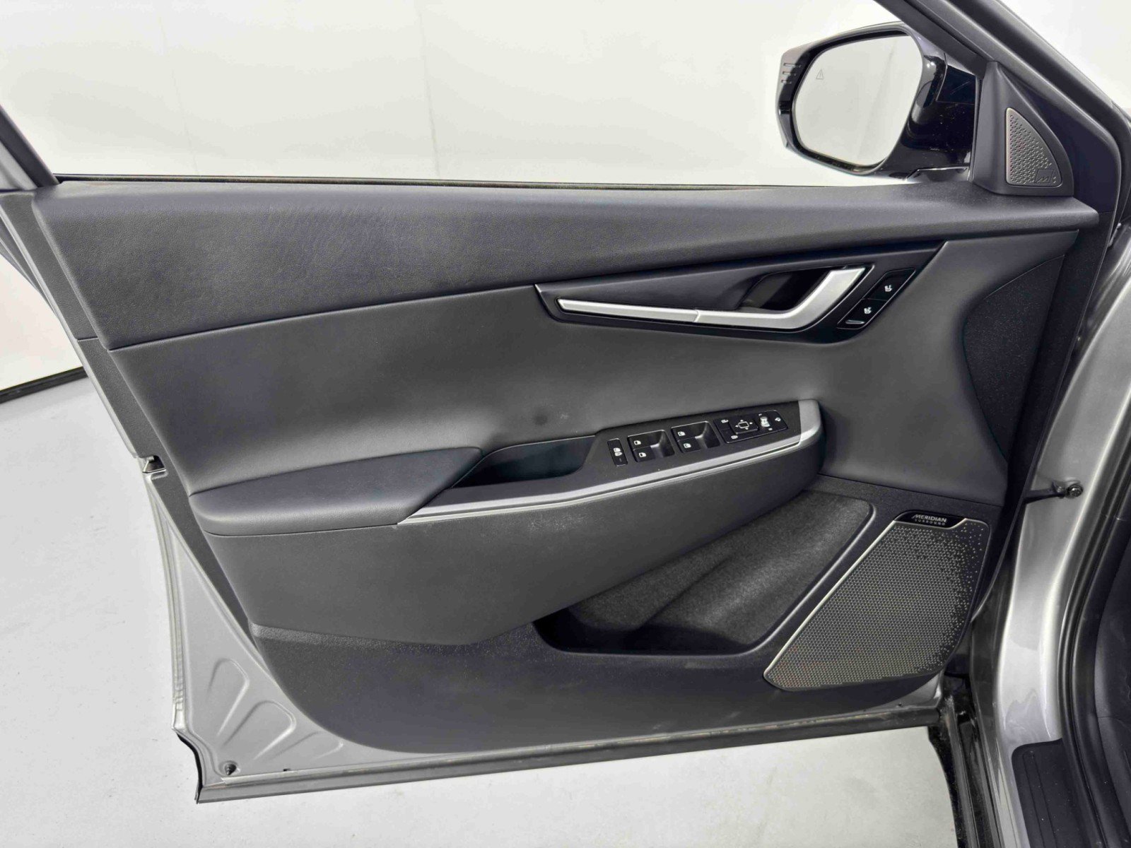 Used 2023 Kia EV6 Wind w/ Wind Technology Package AWD/4WD image 38